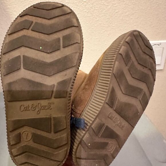 Cat & Jack Girl Tan Booties Size 7 - Picture 4 of 6